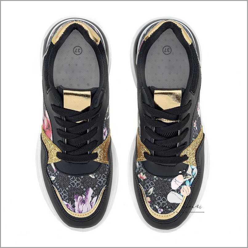 Beżowe Botki Na Platformie: Moda Najwyższych Lotów!