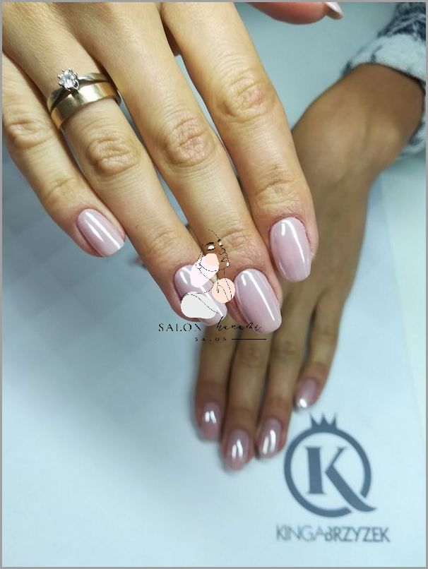 Czy Hybryda Niszczy Paznokcie? Sprawdź!