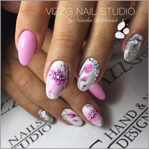 Jak stworzyć Paznokcie Pudrowy Róż Z Brokatem?