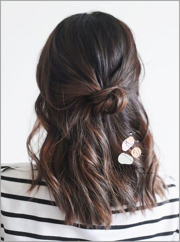 Jak Zrobić Messy Bun? Przeczytaj i Dowiedz się!