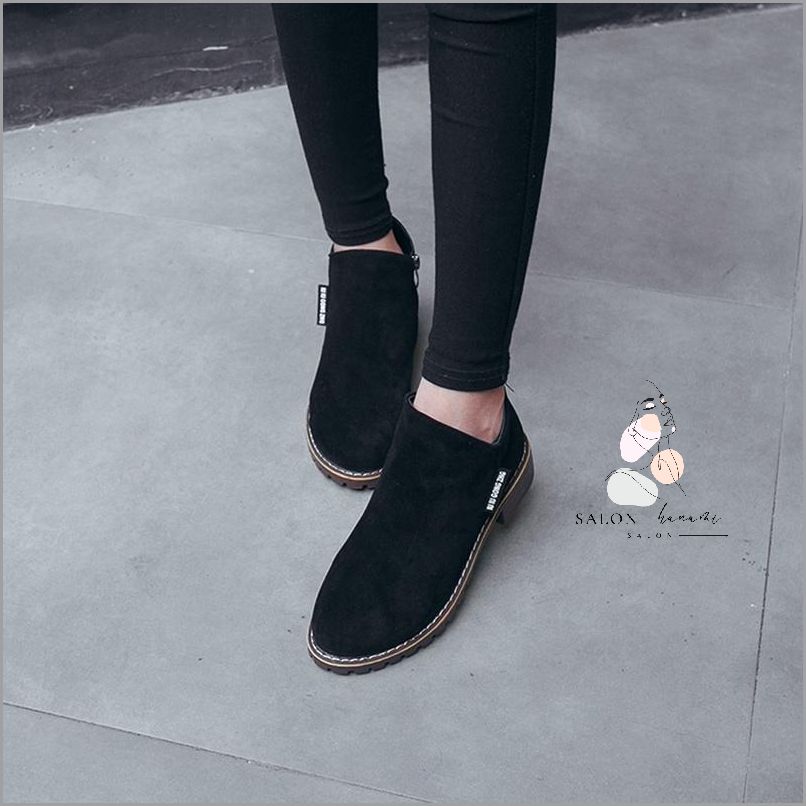 Krótkie Czarne Moon Boot - Moda na Nowym Poziomie!