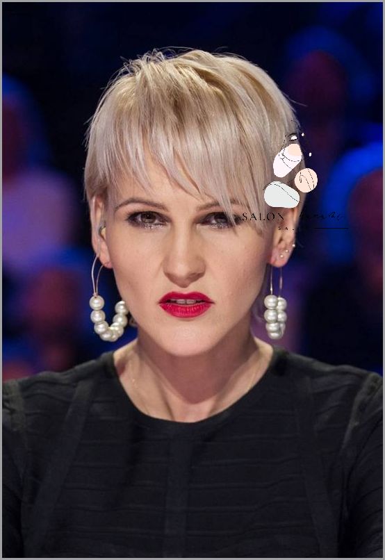 Krótkie Fryzury Z Grzywką Na Bok - Bądź Modna!