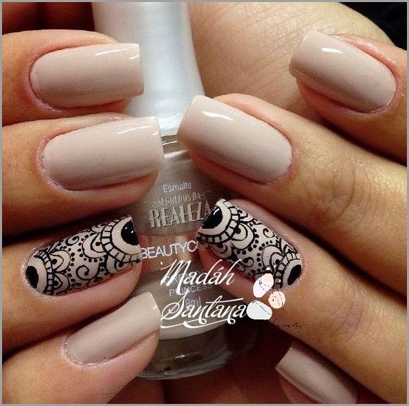 Niezwykły Look: Paznokcie Hybrydowe Ciemne Kolory!