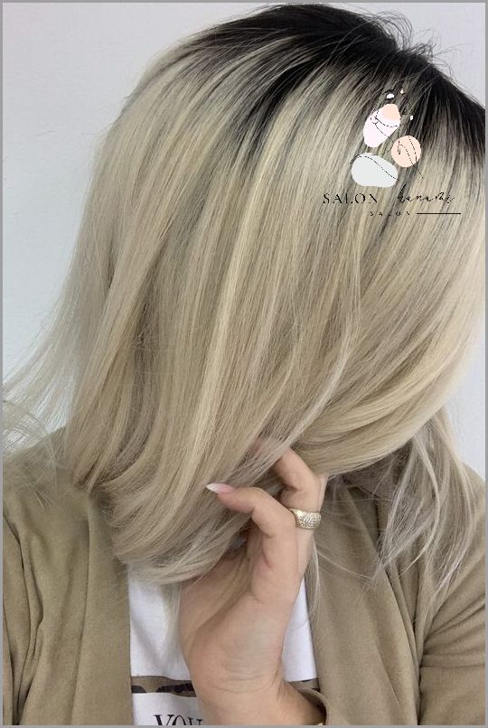 Odważny Jasny Blond Z Ciemnym Odrostem!