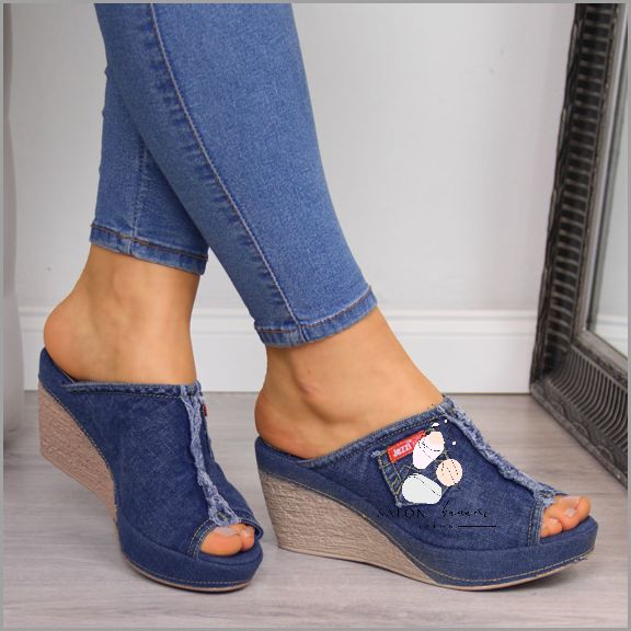 Sandały Na Koturnie Ccc - Sprawdź Jak Wyglądają! Sandały Na Koturnie Ccc - Sprawdź Jak Wyglądają!