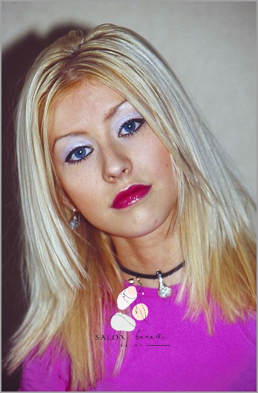 Sprawdź, jak wyglądał Makijaż Lata 90!