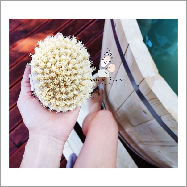 Szczotkowanie Na Sucho - Nowy Kierunek W Modzie!