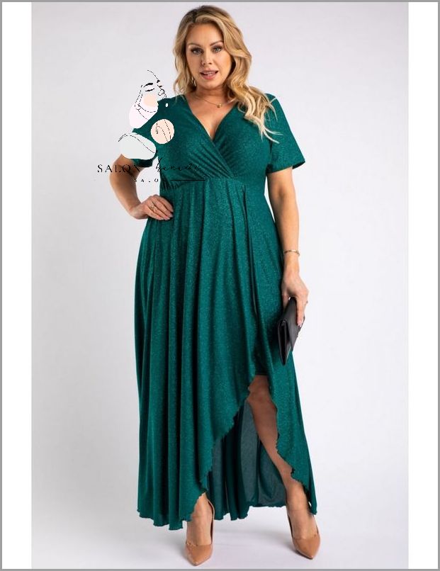 Ta Sukienka Długa Na Wesele Oszałamia Widownię!