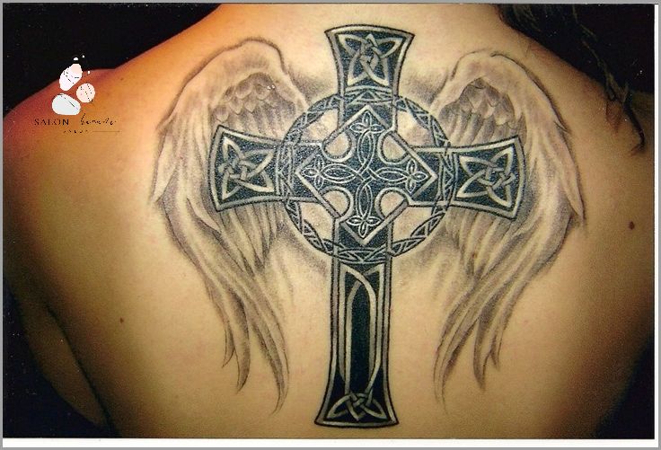 Tatuaż Krzyż Na Szyi - Wyjątkowy Symbol!