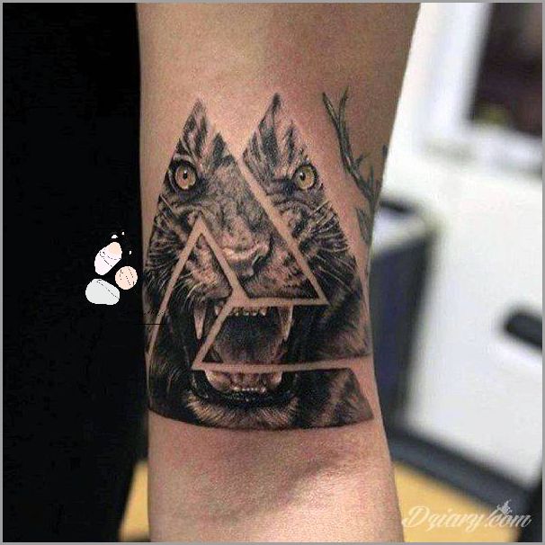 Tatuaże Męskie: Małe Wzory!