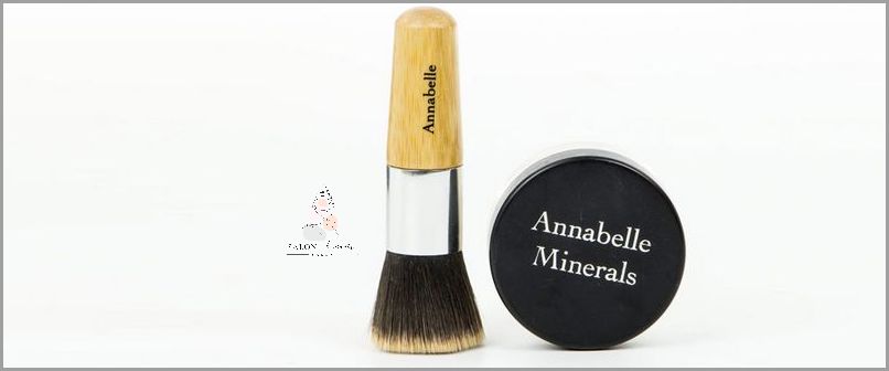 Ujędrnij skórę z Annabelle Minerals Natural Light!