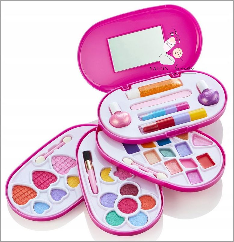 Uwaga Nastolatki - Ten Zestaw Do Makijażu Dla Was! Uwaga Nastolatki - Ten Zestaw Do Makijażu Dla Was!