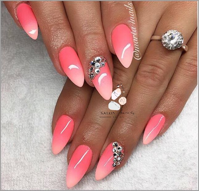 10 Inspiracji Paznokcie Z Cyrkoniami! 10 Inspiracji Paznokcie Z Cyrkoniami!