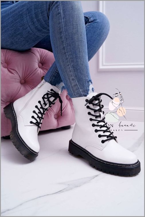 Białe Botki Na Obcasie - Wybierz Swój Styl!