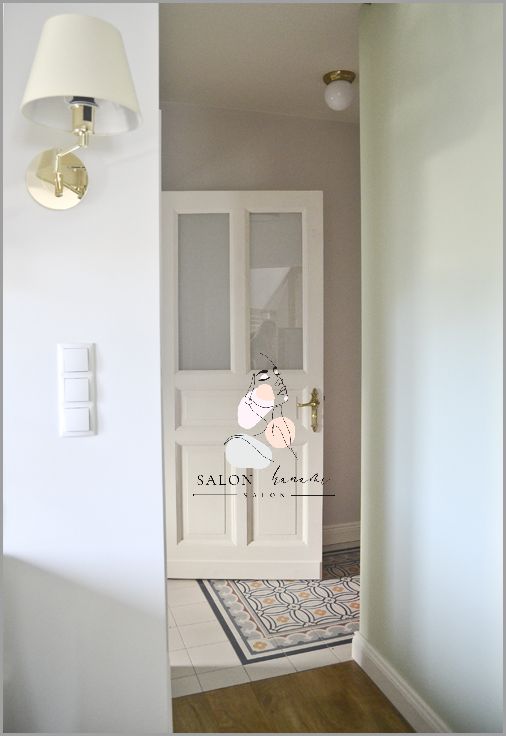 Ciemny Odrost Przy Blondzie? Sprawdź Jaką Farbę Wybrać! Ciemny Odrost Przy Blondzie? Sprawdź Jaką Farbę Wybrać!