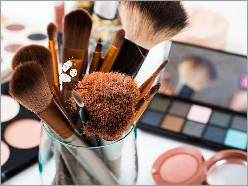 Jak Myć Pędzle Do Makijażu? Sprawdź!