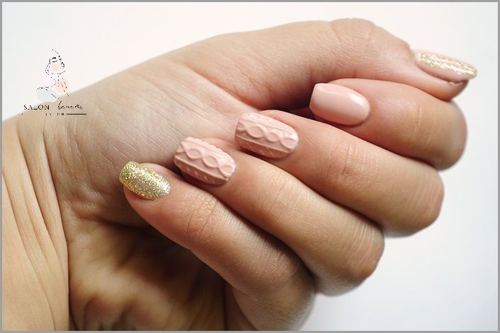 Jak Przedłużyć Paznokcie Żelem? Sprawdź!