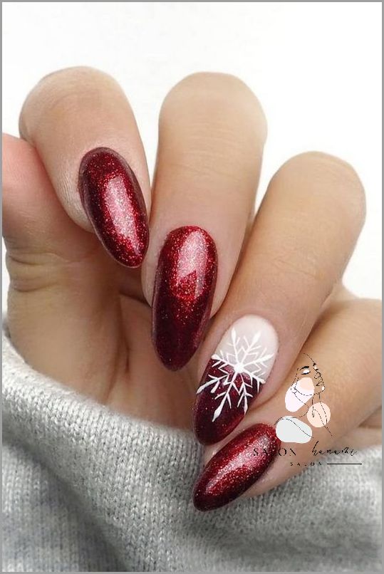 Krok Po Kroku: Świąteczne Paznokcie Bez Problemu!