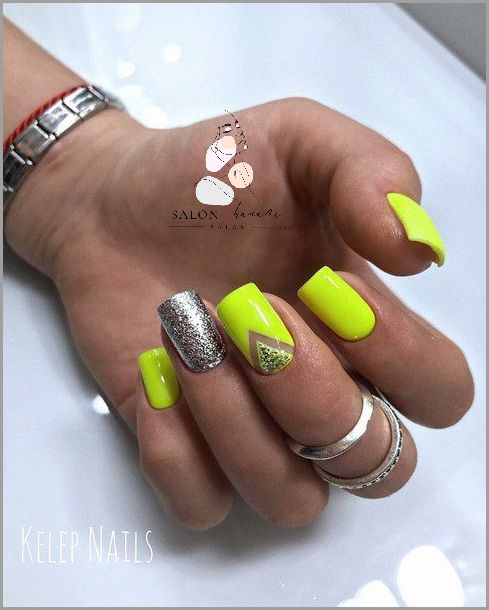 Oto Jak Pięknie Wyglądają Paznokcie U Nóg Neonowe! Oto Jak Pięknie Wyglądają Paznokcie U Nóg Neonowe!