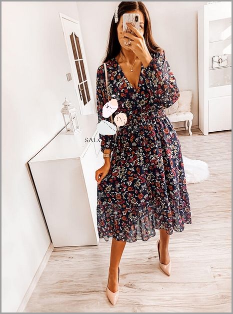 Pakuten Sukienki W Kwiaty - Oto Najmodniejsza Kolacja!