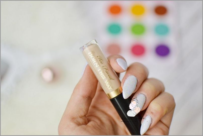 Rimmel Korektor Pod Oczy - Sprawdź, Jak Wygładzić Zmarszczki!