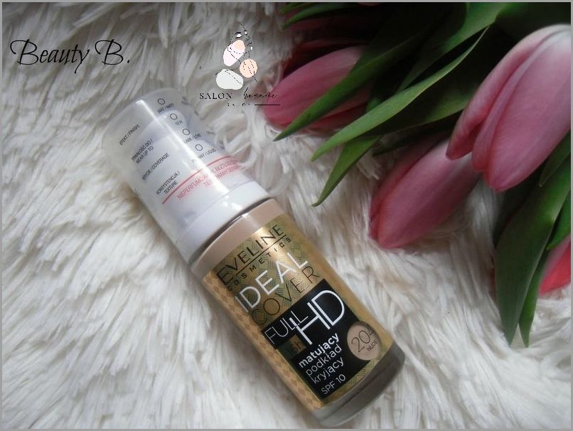 Sprawdź, jak działa Podkład Matująco Kryjący!