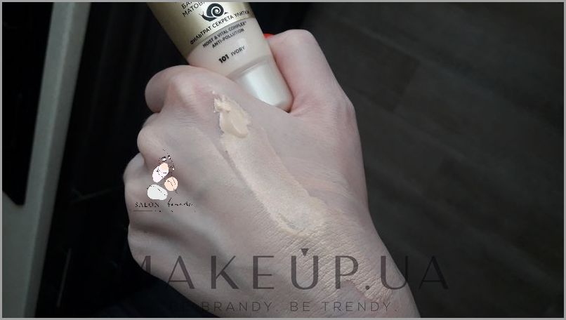 Sprawdź, jak działa Podkład Matująco Kryjący!