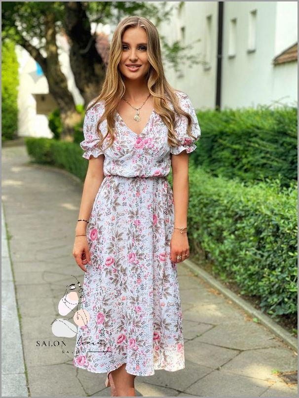 Sukienka W Kwiaty Midi - Nie Przegap Tego Trendu!