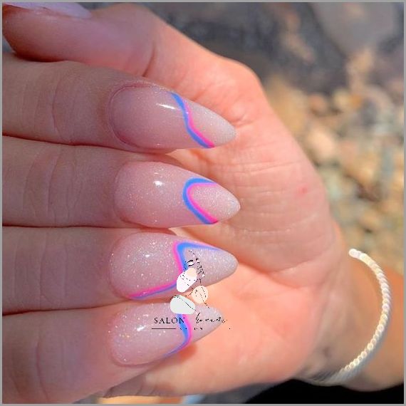 Szybki Tipsy Na Paznokcie U Nóg - Sprawdź!