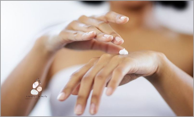 Ujawniamy Skuteczny Sposób na Schodzącą Skórę Z Dłoni!