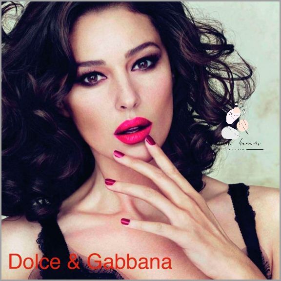 Uwaga! Brązowa Szminka Matowa - Hit tego Sezonu!