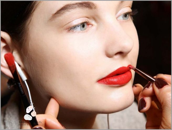 Uwaga! Brązowa Szminka Matowa - Hit tego Sezonu!