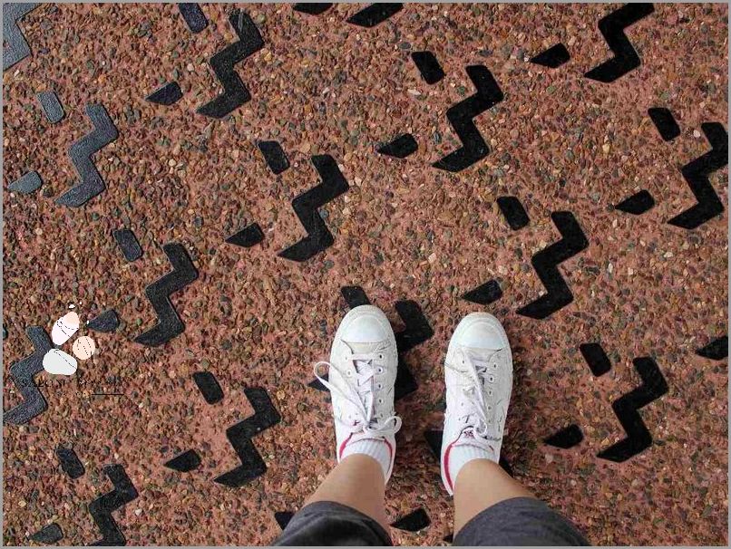 Uwaga! Żółte Plamy Pod Pachami Są Groźne!