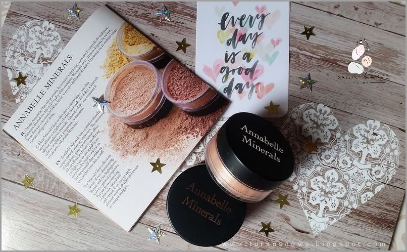 Zachwycający Rozświetlacz Annabelle Minerals!