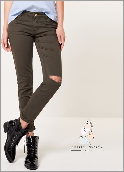 Znaleźliśmy Spodnie Z Dziurą Na Kolanie!