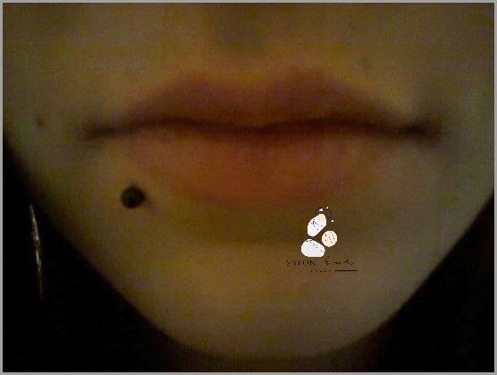 Kolczyk W Uchu Tragus - Sprawdź, Jak Wygląda! Kolczyk W Uchu Tragus - Sprawdź, Jak Wygląda!