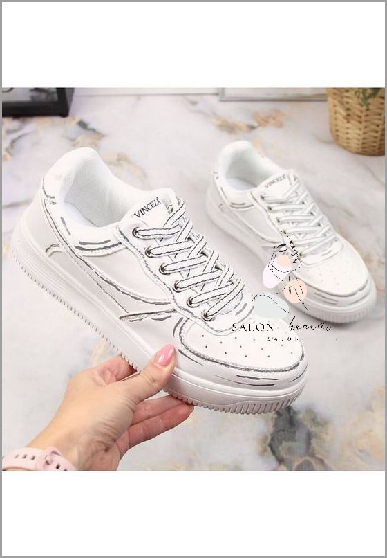 Kozaki Z Szeroką Cholewką - Hit Sezonu!