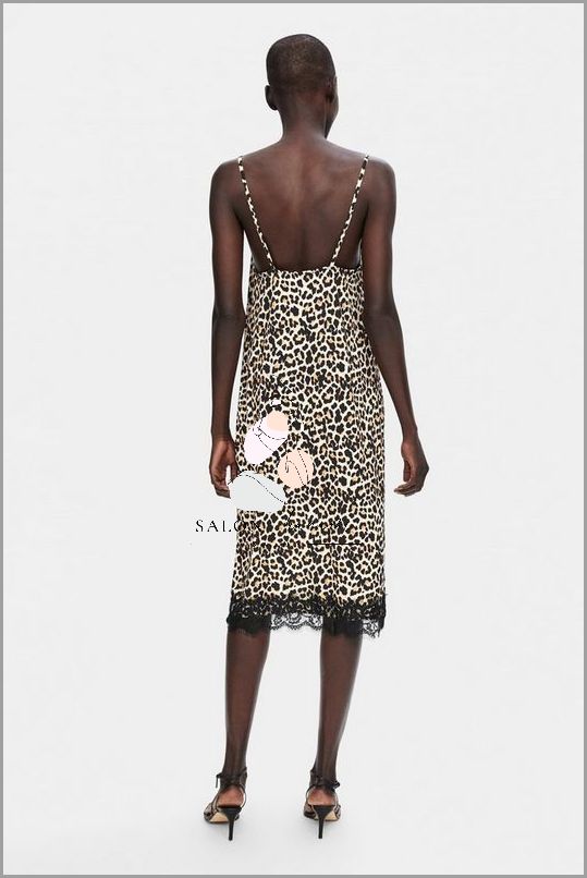 Luksusowa Sukienka Zara - Musisz To Mieć!