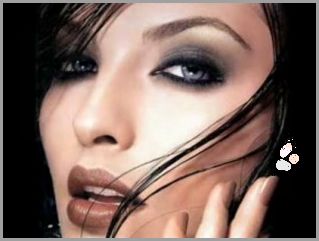 Makijaż Do Niebieskich Oczu: Sprawdź, Co Ci Się Spodoba! Makijaż Do Niebieskich Oczu: Sprawdź, Co Ci Się Spodoba!