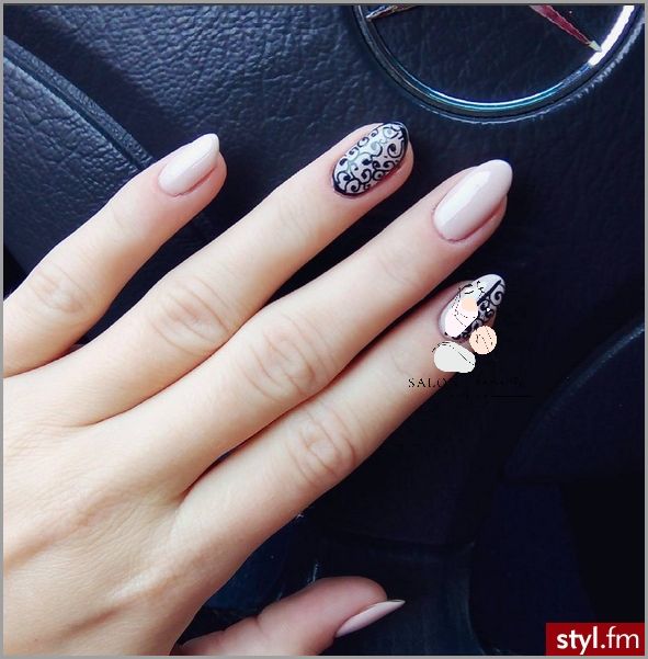 Malowane Wzorki Na Paznokciach - Przepiękne Inspiracje!