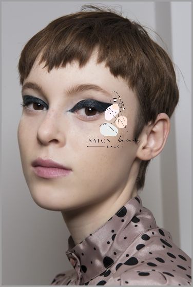 Najnowsze Krótkie Fryzury Damskie: Zobacz, co jest teraz na topie!