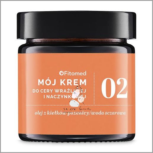 Niezbędny Krem Do Cery Suchej - Sprawdź! Niezbędny Krem Do Cery Suchej - Sprawdź!