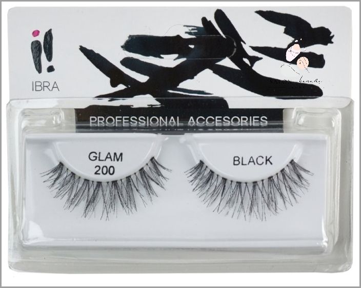 Niezwykły Makeup: Sztuczne Rzęsy Na Pasku