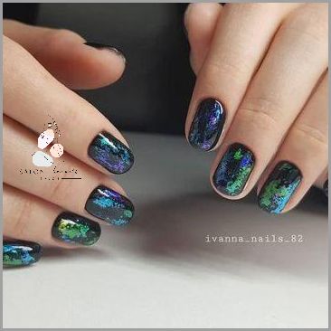 Paznokcie Kociego Oka w Niesamowitym Niebieskim Odcieniu!