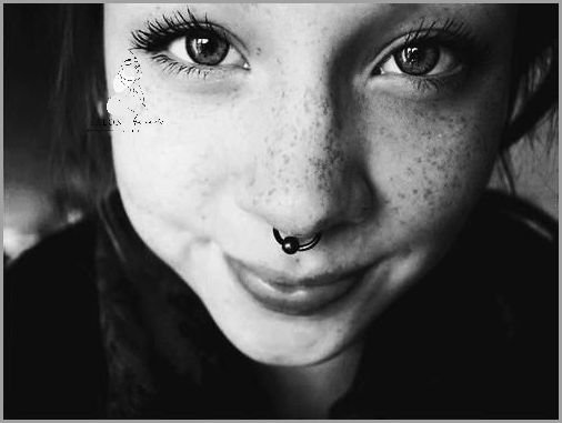 Sprawdź Ile Goi Się Kolczyk W Nosie!