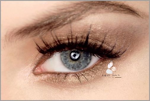 Sztuczne Rzęsy Kocie Oko: Przełam Trendy!