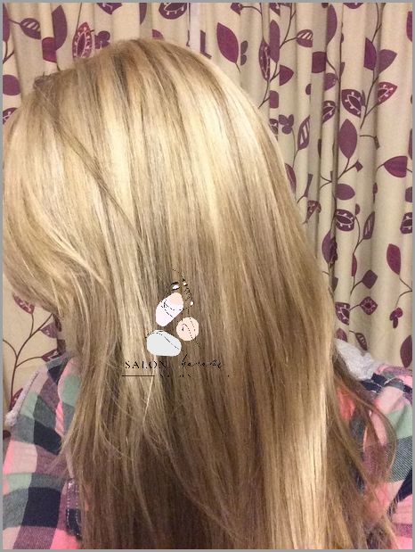 Zobaczcie, Jak Wyglądają Białe Pasemka Na Ciemnych Włosach!