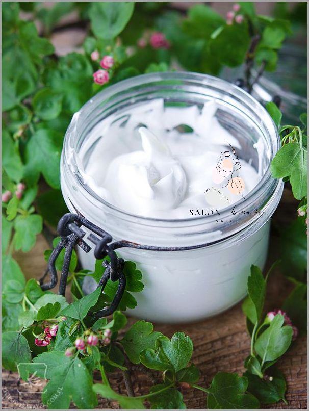 Naturalny Krem Ujędrniający Do Twarzy - Sprawdź, Dlaczego!