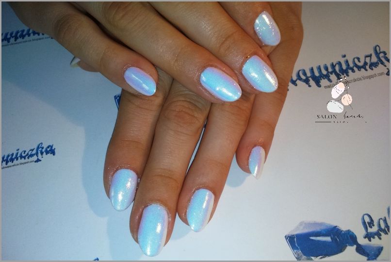 Nowe Trendy w Paznokciach U Stop: Hybrydy! Nowe Trendy w Paznokciach U Stop: Hybrydy!