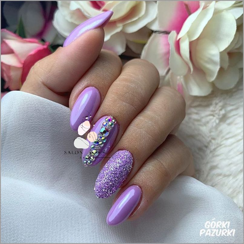 Przepiękne Fioletowe Paznokcie Z Brokatem!